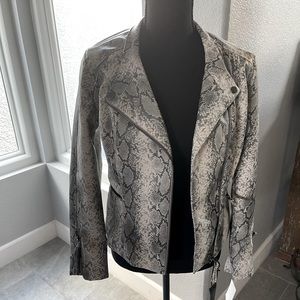 Women’s vegan leather snake print Jacket NWT